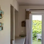Atypique, Cabanon Bord De הייר