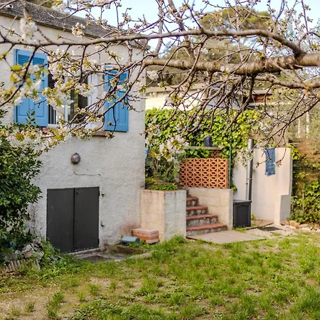 Atypique, Cabanon Bord De בית נופש *