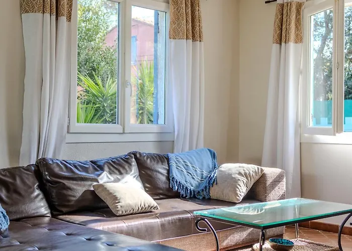 Atypique, Cabanon Bord De * Hyères