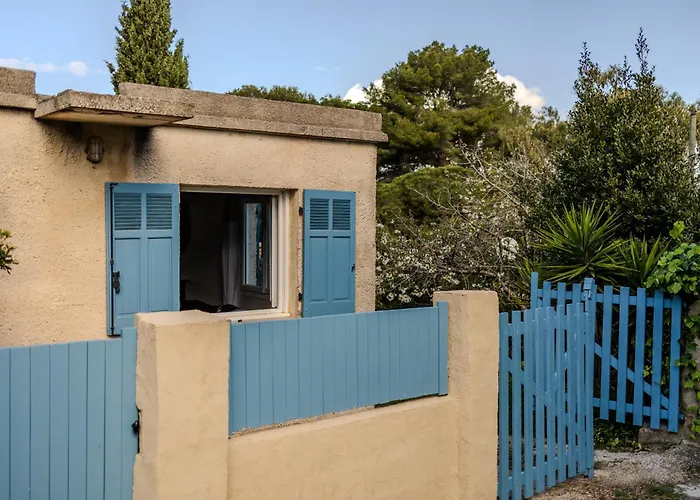 Nyaraló Atypique, Cabanon Bord De Hyères