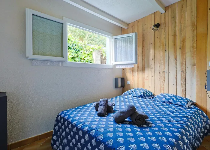 Atypique, Cabanon Bord De * Hyères