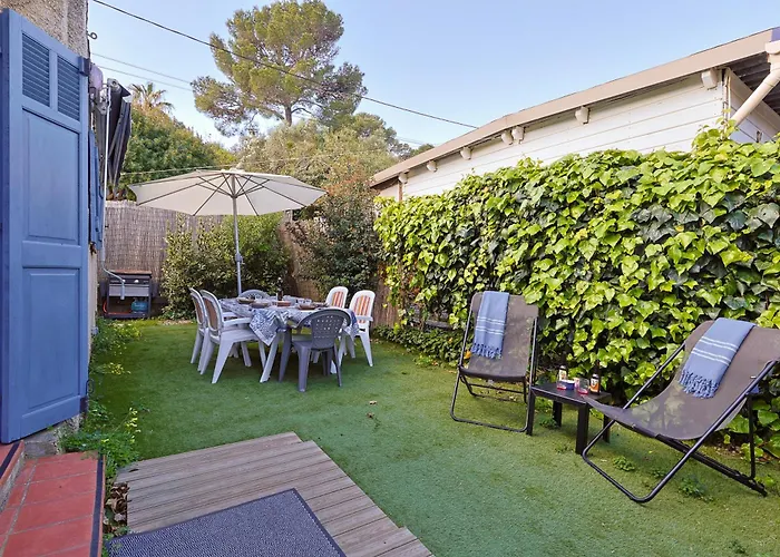 Atypique, Cabanon Bord De * Hyères